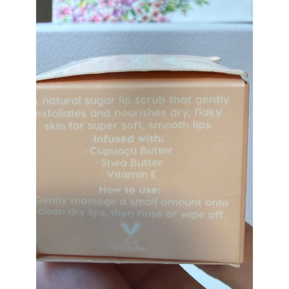Vitamasques Lip Butter Balm Plump & Repair - STRAWBERRY - 10mL - NEW SEALED - Picture 4 of 7